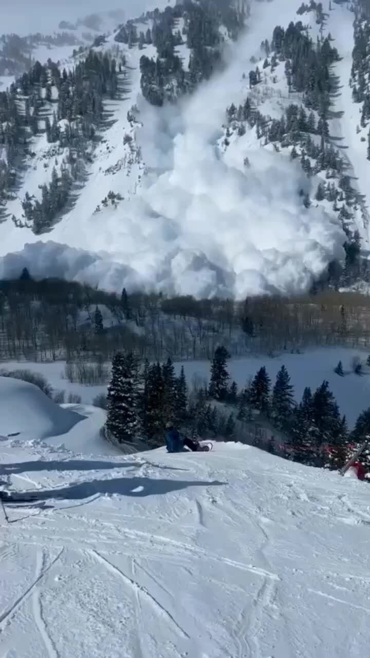 Сход лавины Аршан