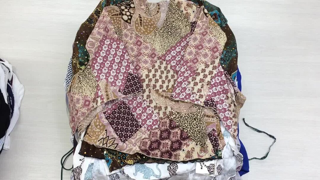 Оберто эскивеля кабрера. Очень длинные руки у девушки. Очень длинный х. Ксие квипингт. Индиец шридхар чиллал.