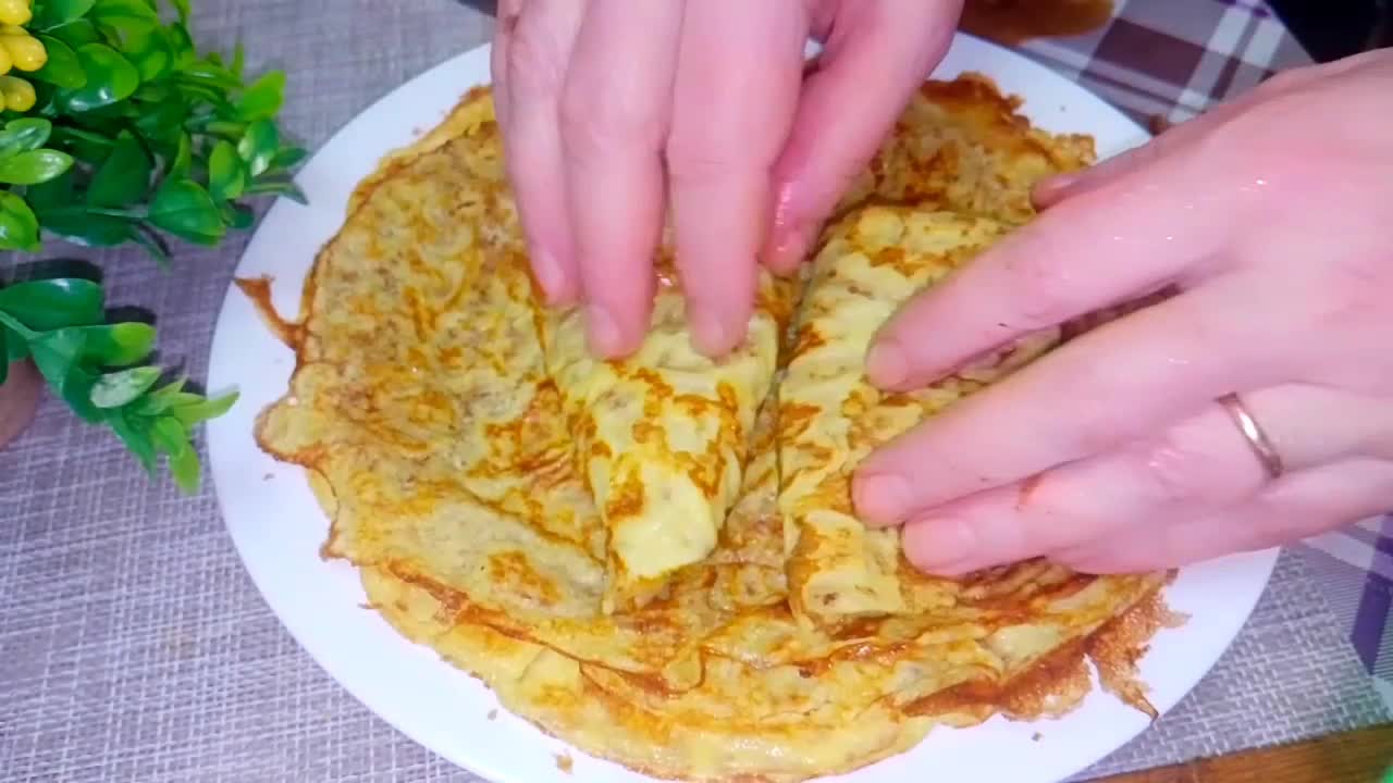 Столовая ложка муки без горки. Крахмал 2 ст л. Технология приготовления биточки манные. 1 чайная ложка соли. Крахмал 2 ст л.