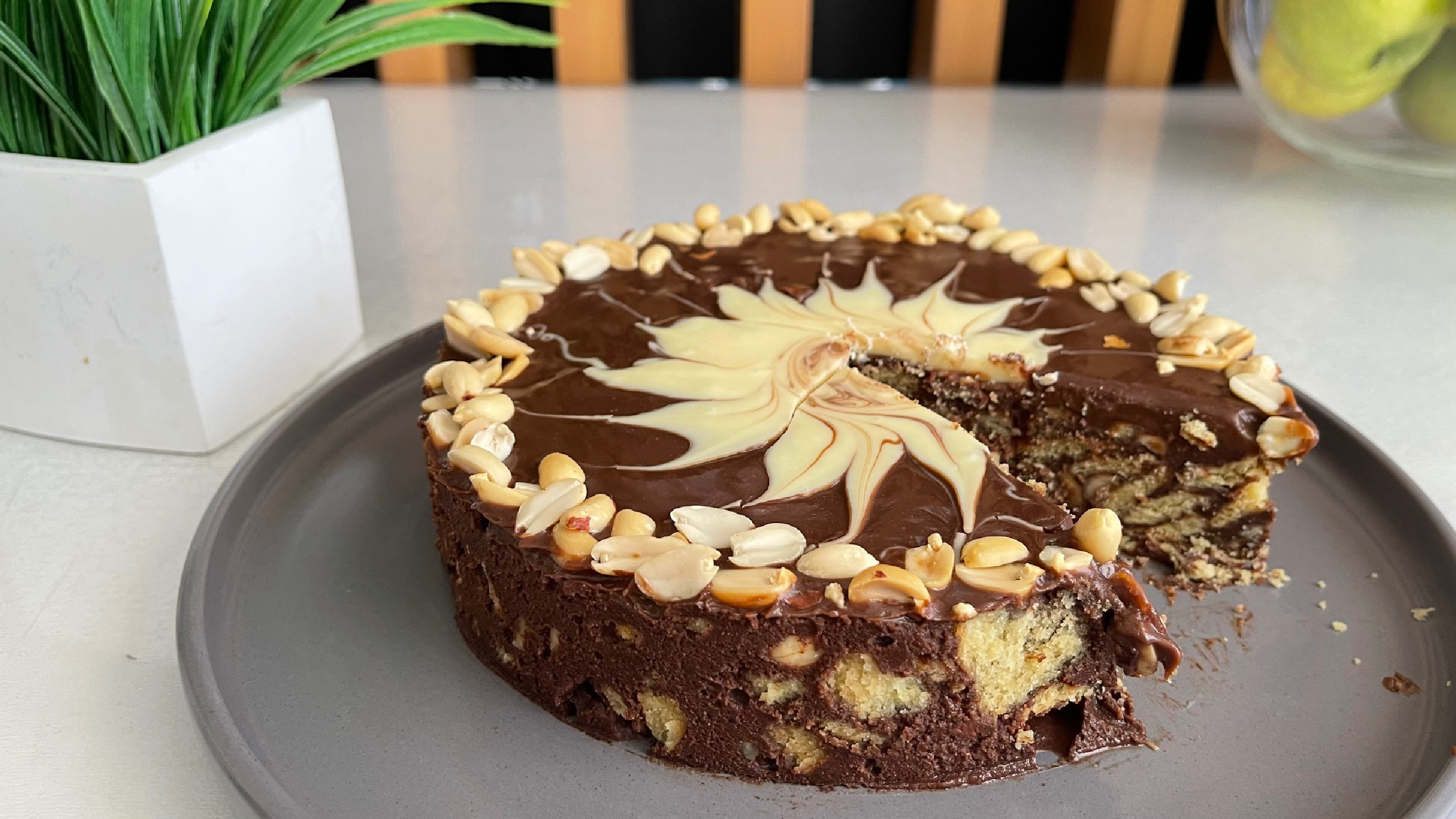 Чизкейк из творога и сгущенки. Творог со сметаной и сгущенкой. Торт из печенья и сметаны и сахара. Чизкейк без выпечки с творогом и печеньем. Тирамису с рикоттой.