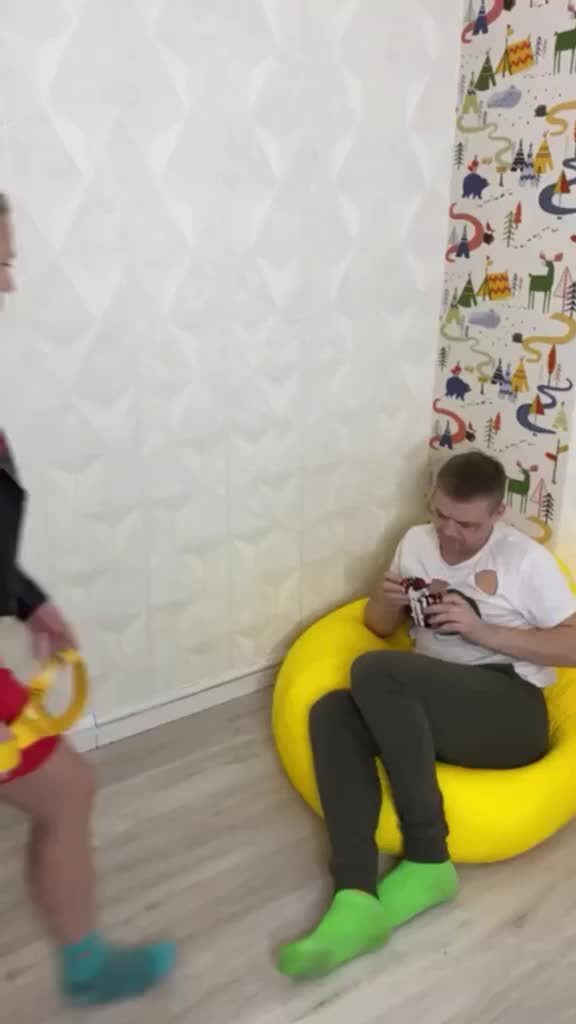 Хрупкая любовь. Федоровский евгений петрович писатель фото. Услышьте там. На грани (2012) сэм уортингтон. Я в шоке.