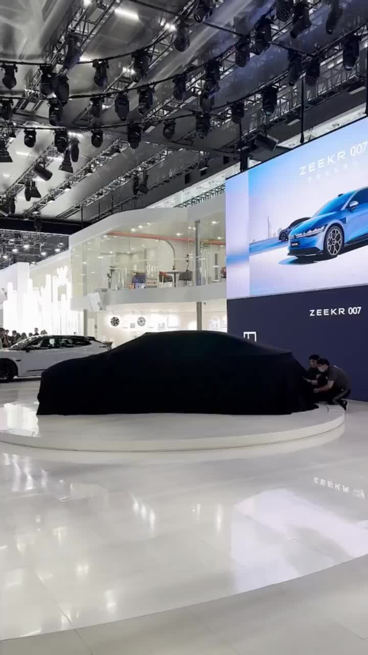 230 тысяч юаней в тенге
