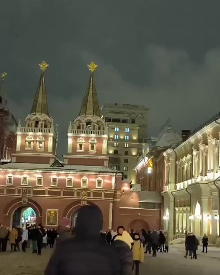 парад победителей 1945 в москве. парад 24 июня 1945 года в москве на красной площади. исторический парад победы 1945. парад победы 1945 года на красной площади в москве фото в цвете. парад победы 1945 года.