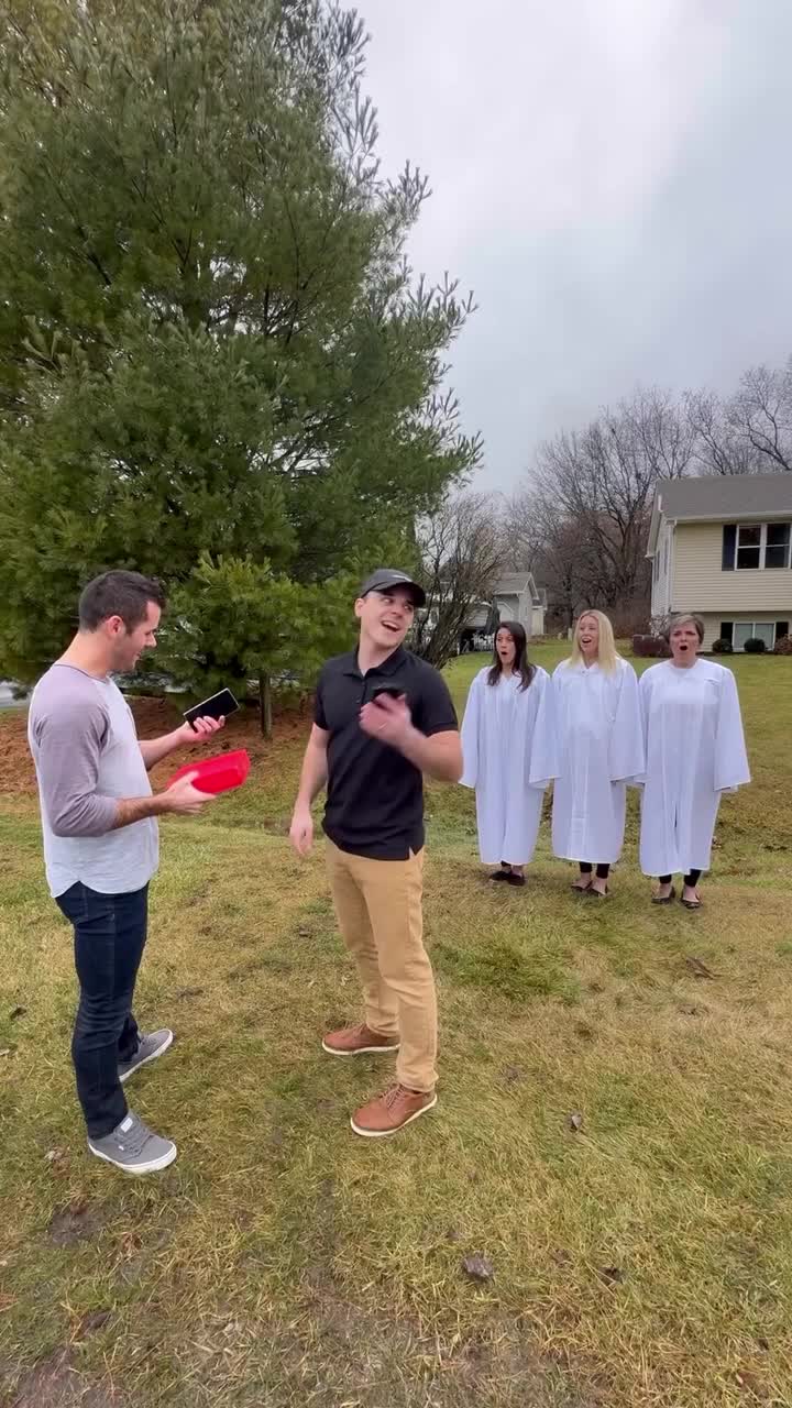 Альфре́д хаса́нович ха́ликов. Деревянный домик петра 1. Деревянный дом на достоевского казань. Деревянные дом петра 1 питер. Ул.