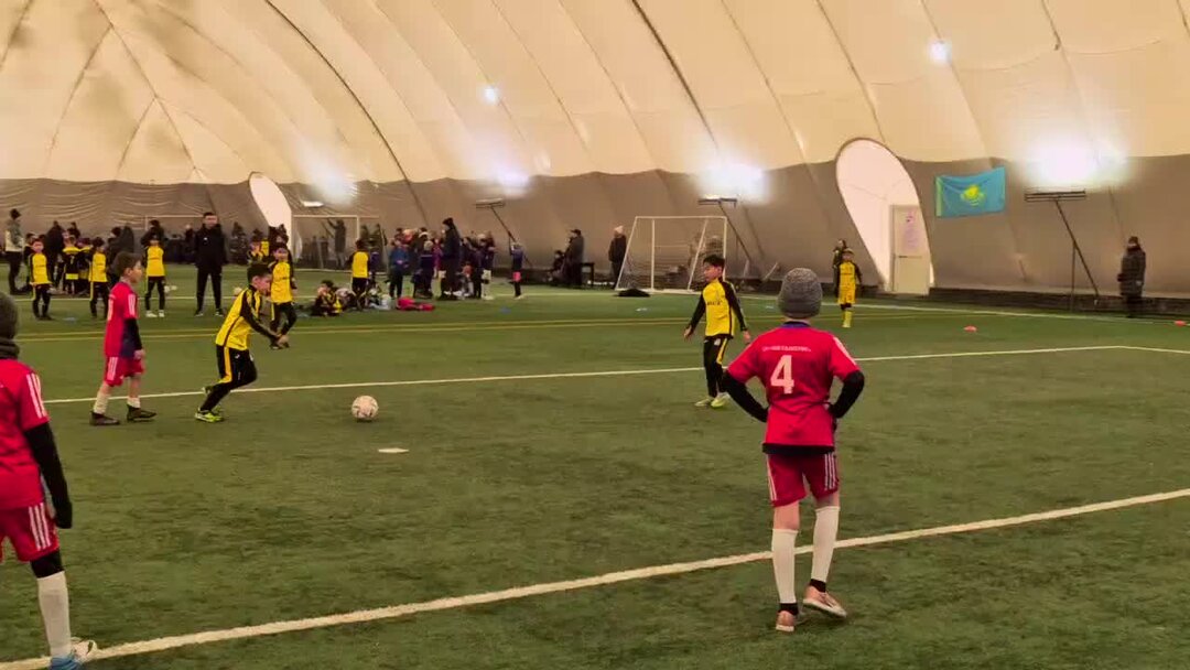 футбольные моменты. крутые моменты 5. крутые моменты 5. смешные моменты в футболе. криштиану роналду удар через себя.