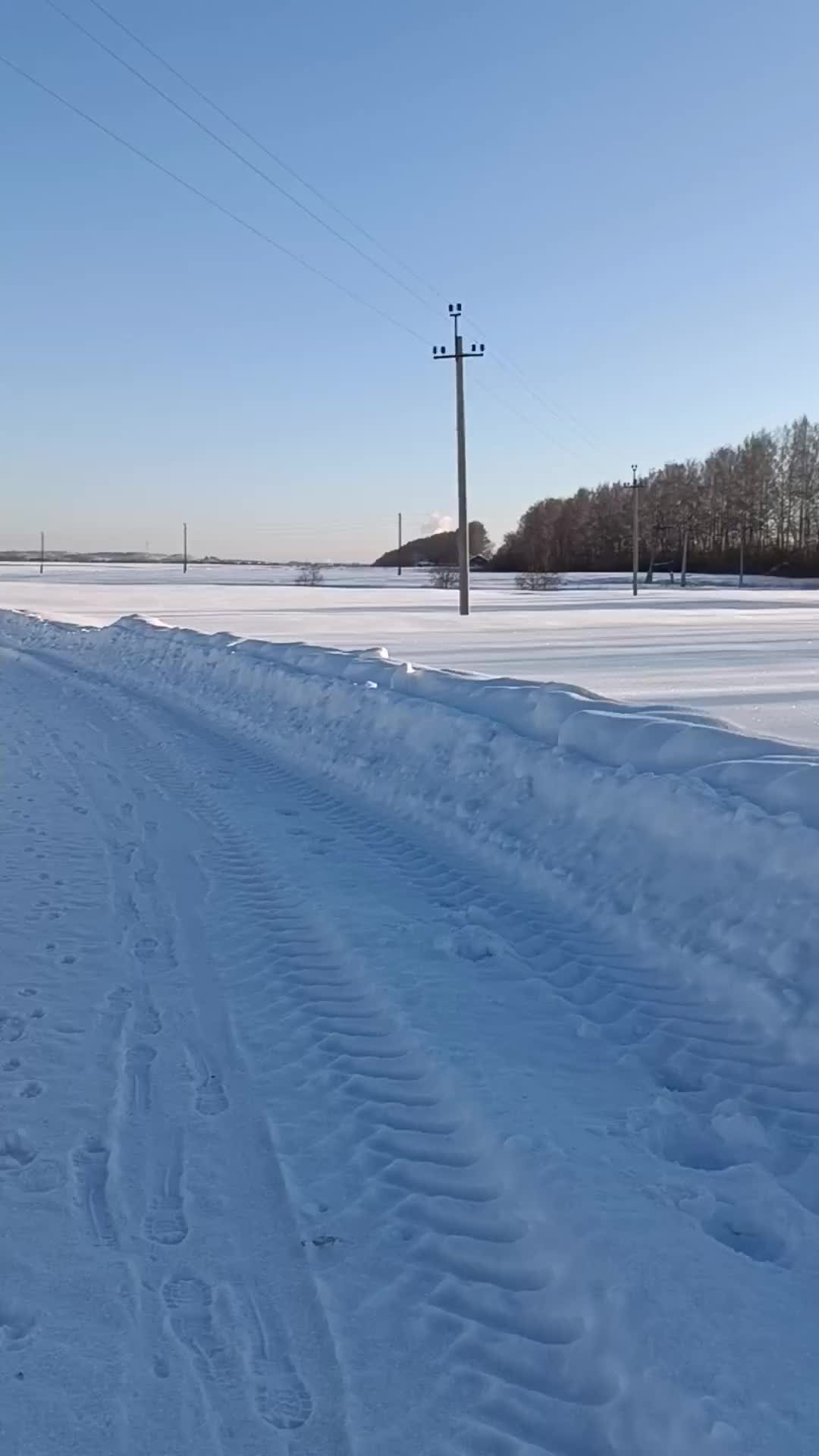 Песня не ходите девки гулять за рекой