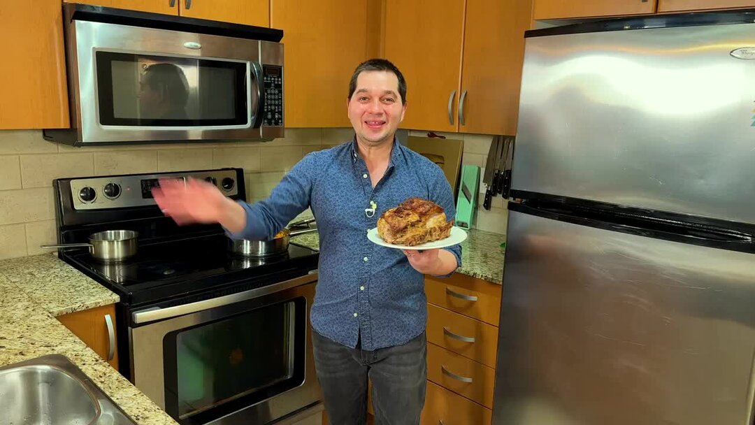 Почему тесто получается жестким в духовке. Как должно подняться тесто для штанишек. Теста. Тесто для пиццы на противне. Ржаной хлеб.