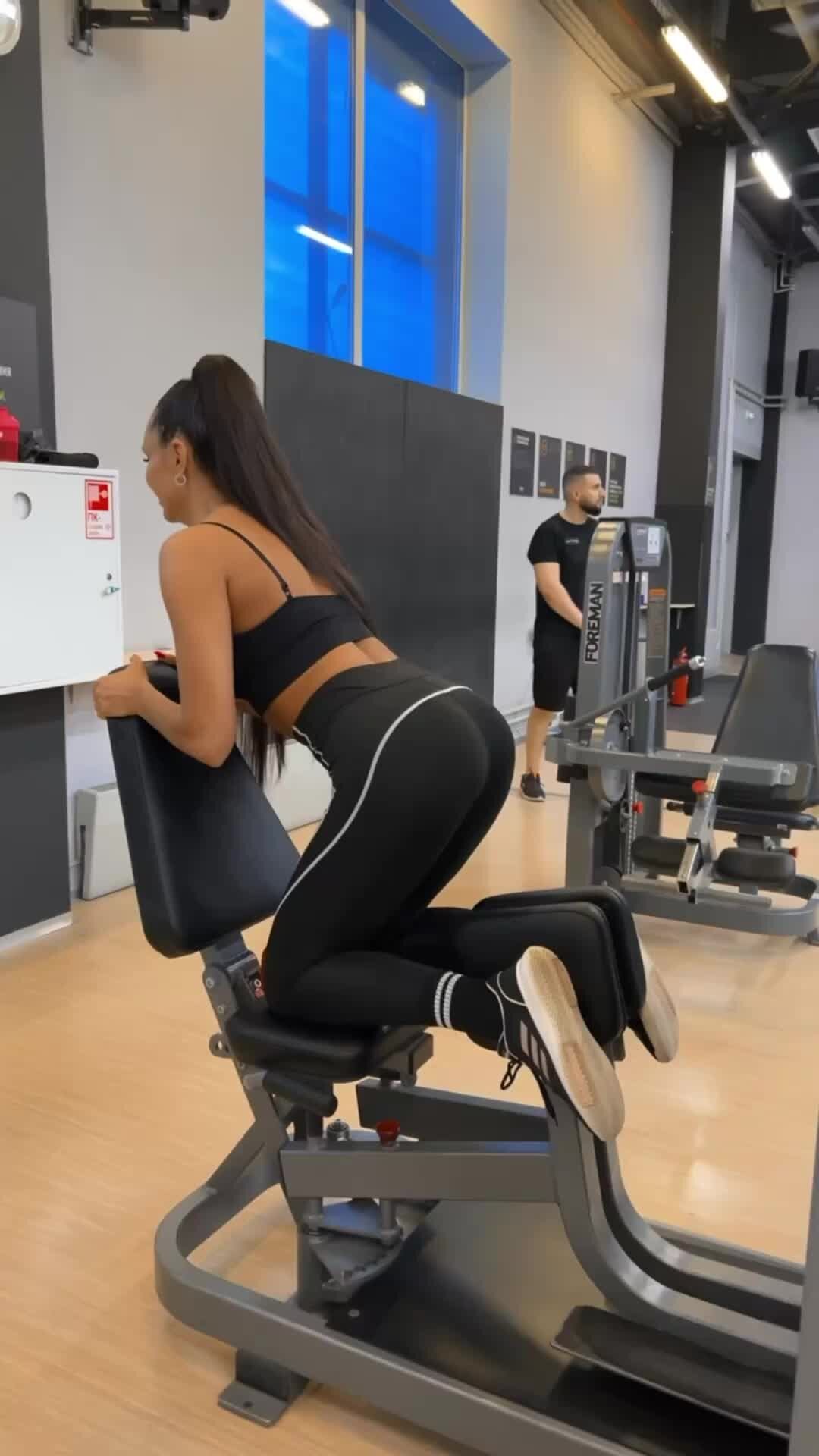 опять от меня сбежала текст. я люблю рыбалку. песня люблю ловить. песня люблю ловить. последняя электричка песня.