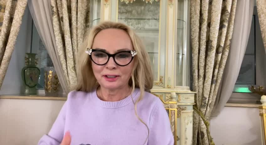 марсельское таро midland. толкование карт таро старшие арканы. символика карт таро уэйта полная трактовка рисунков. карта партнерства в таро. символика арканов таро уэйта.