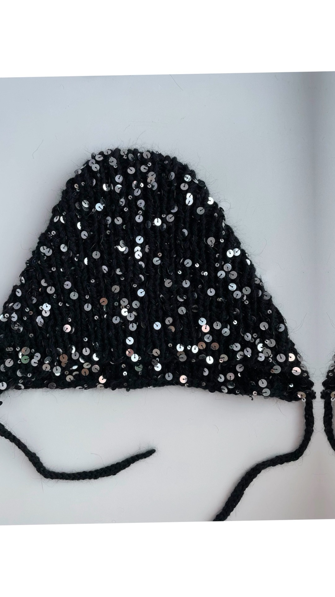 Схема чепчика с пайетками