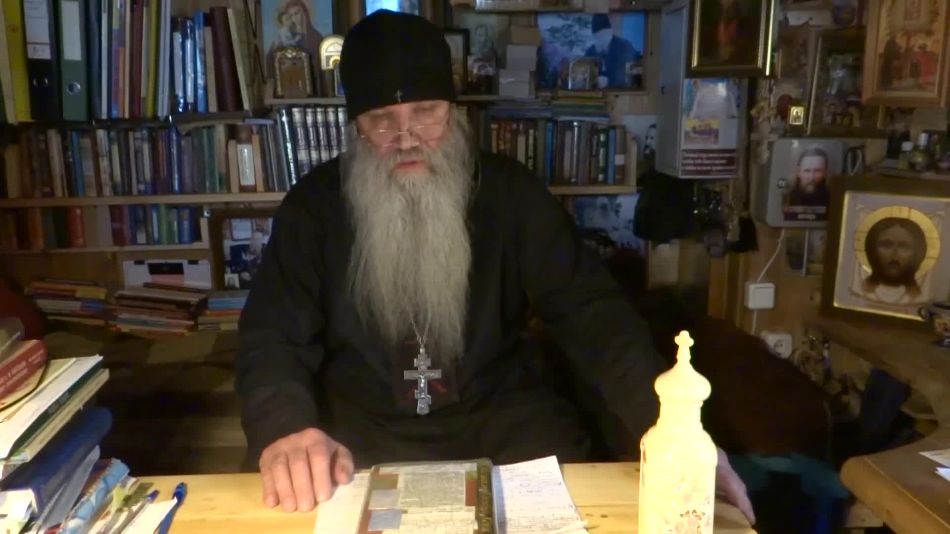 реклама сбера творите чудеса. сбербанк реклама. жорж милославский иван васильевич. андрей малахов реклама сбербанка. аня щербакова в зеленом.