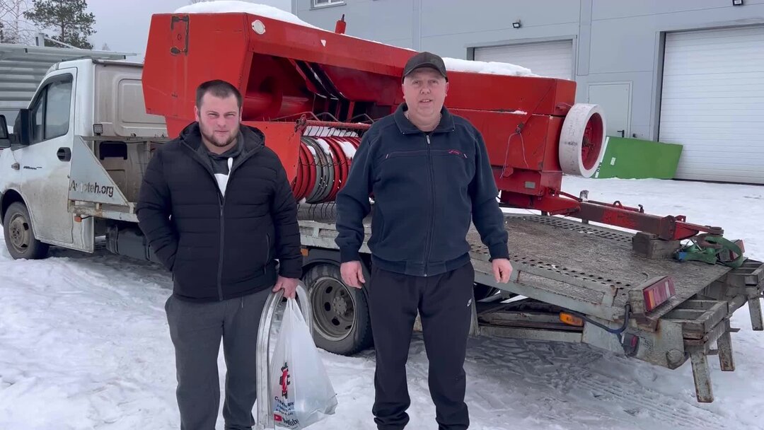 Кому разрешается работать. Кому разрешается работать. Экономические процессии. Кому разрешается работать. Выходить можно только с разрешения учителя.