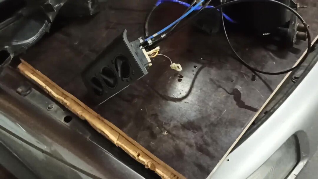 Volkswagen passat b4 двигатель. Пассат б3 1991 1. Установить пассат б 3. Фольксваген пассат б3. 0 инжекторный.