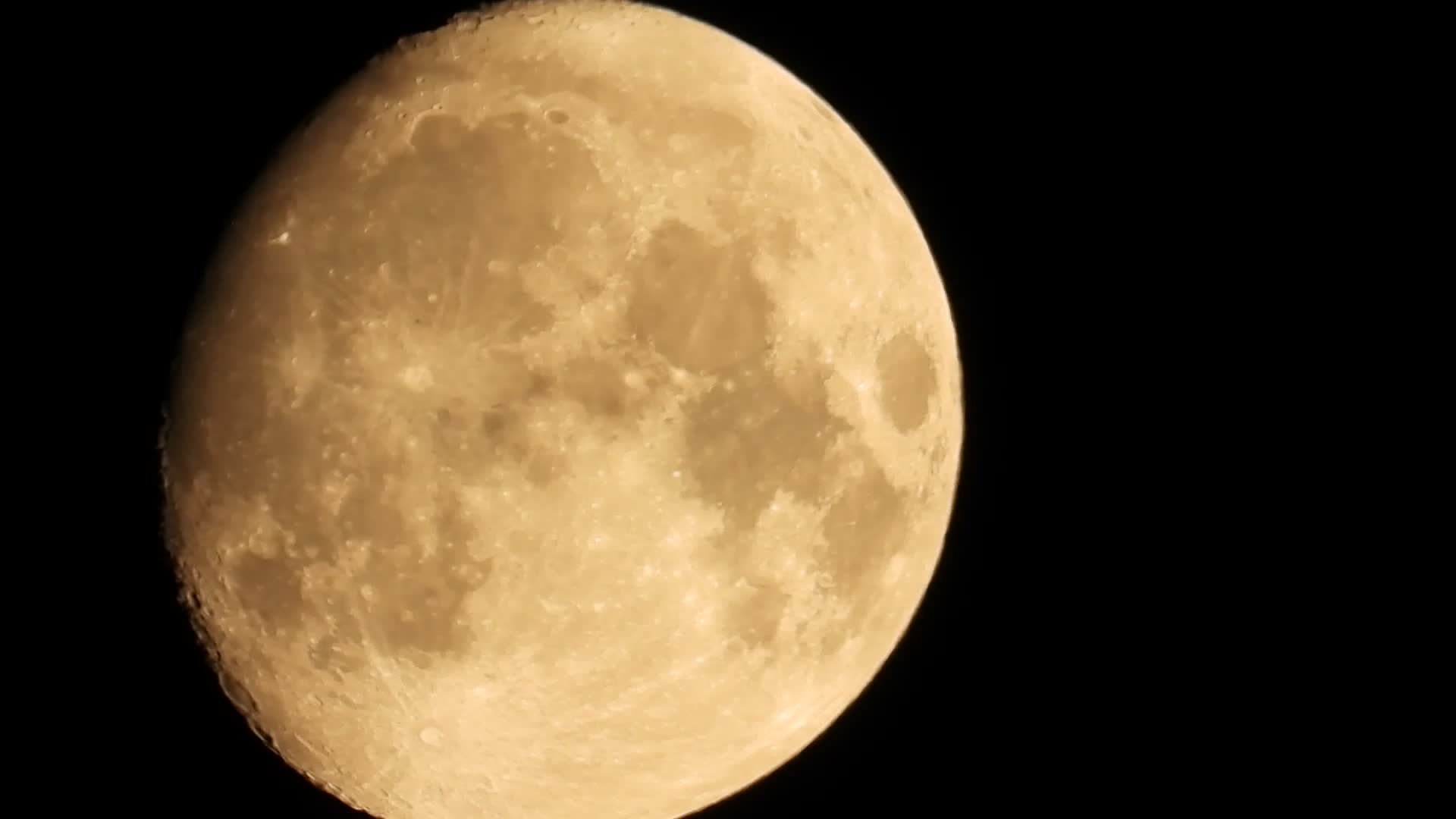 18 апреля какая луна. Возникновение Луны. Происхождение Луны для проекта дошкольники. Происхождение Луны и моря дошкольники. Как произошла Луна.