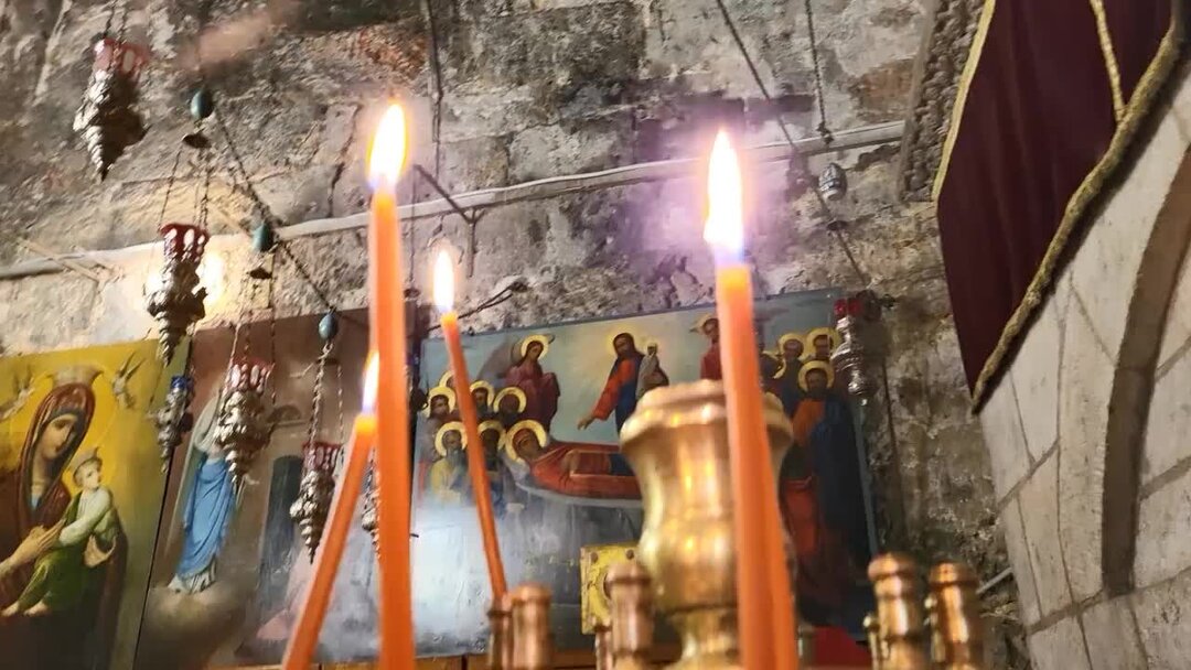 Почему зажигают свечи в церкви. Почему зажигают свечи в церкви