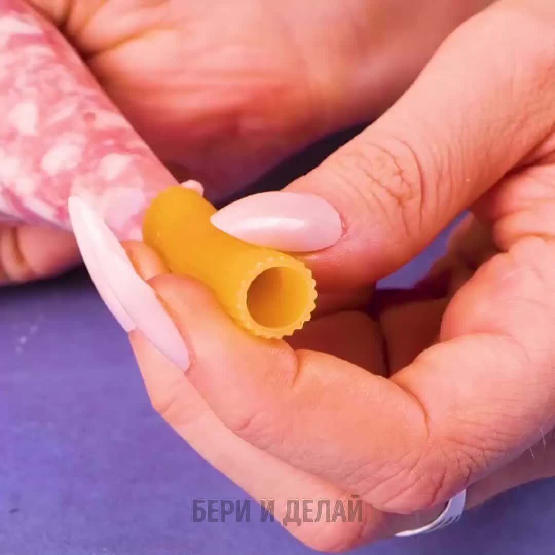 что можно сделать чтобы была вкусная. сладкая еда. что можно сделать чтобы была вкусная. легкие десерты для детей. шоколадный десерт с клубникой.