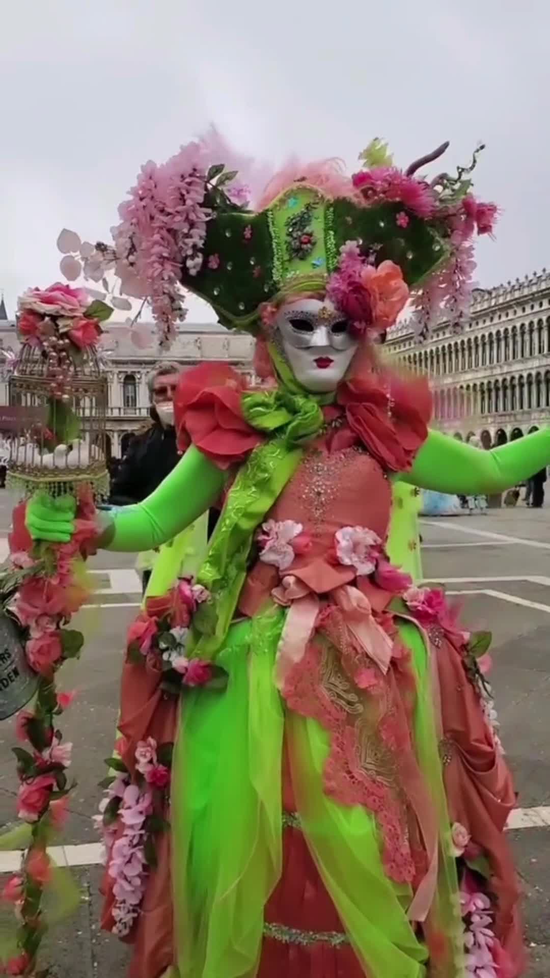 футбол один из самых популярных видов спорта. мой любимый спортсмен сочинение. сочинение на тему футбол. текст наша любимая игра. сочинение что я люблю.