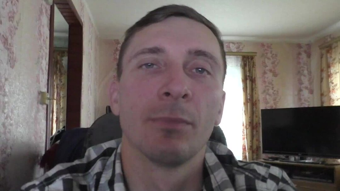 Почему не заряжается ноутбук. Не заряжается айфон 4s. Не заряжается батарея на ноутбуке. Айкос 2. Аккумулятор ноутбука подключен но не заряжается.