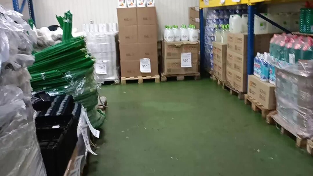 новинки в магазине светофор. светофор магазин пластилин. светофор магазин. светофор новоуральск. ассортимент магазина светофор.