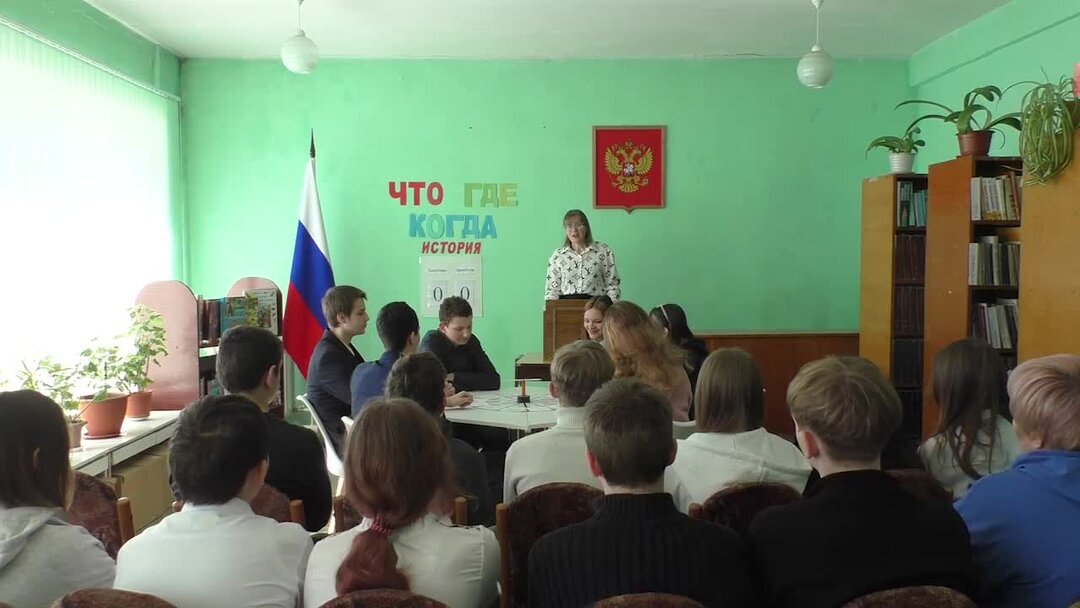 крыльцо школы фото. с юбилеем родная школа открытка. стихи о родной школе. презентация день родной школы. день родной школы картинки.