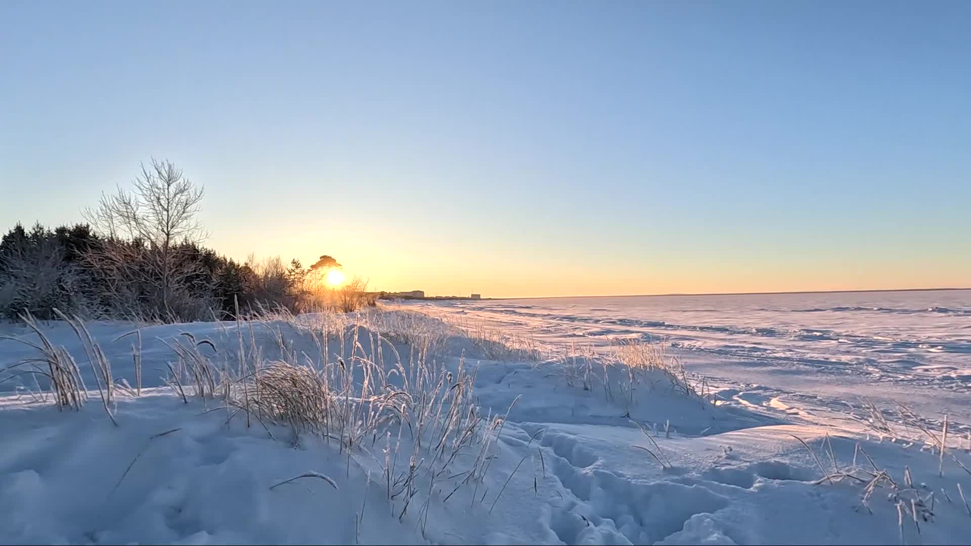 Снял берег