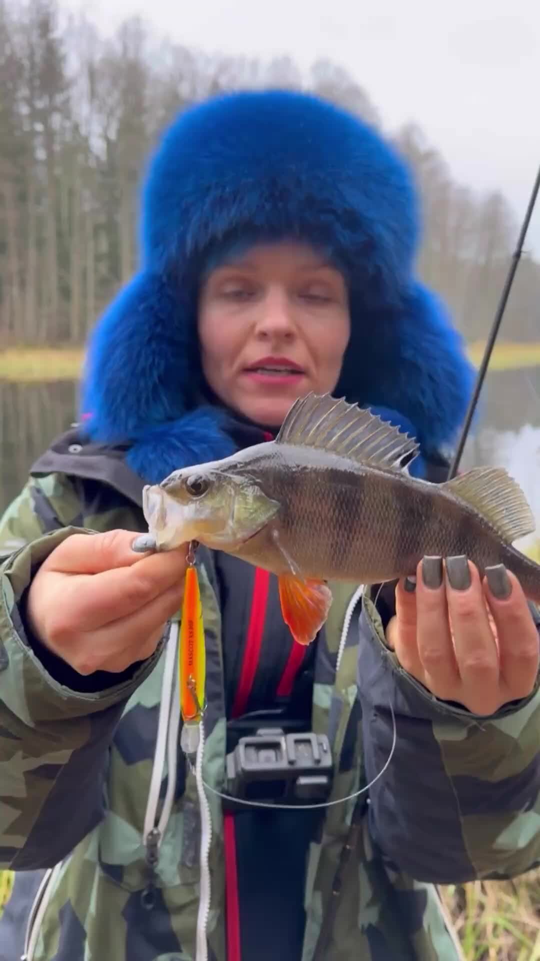 Контрольная рыбалка | Крупный окунь на воблер Kasadaka 🎣 #окунь # ...