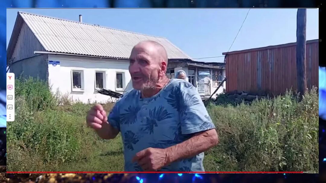 Бабуля с оружием. Самая добрая бабушка. В каждом городе есть бабушки и дедушки которым стыдно просить. Бабушка с внуками в деревне. Это не то бабушка.
