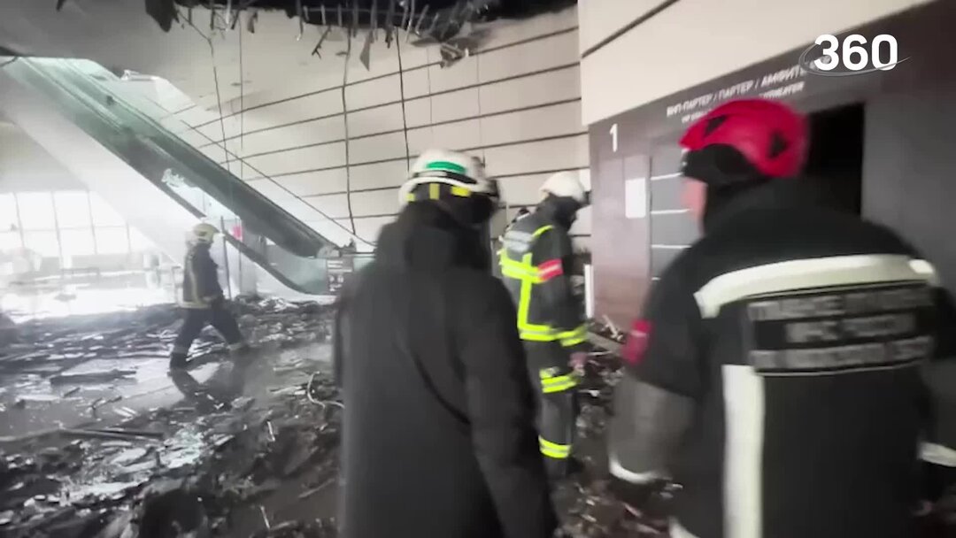 тик ток шапка для ютуба. Tik tok show. фотографии тик тока. тик ток. видео канал ток.