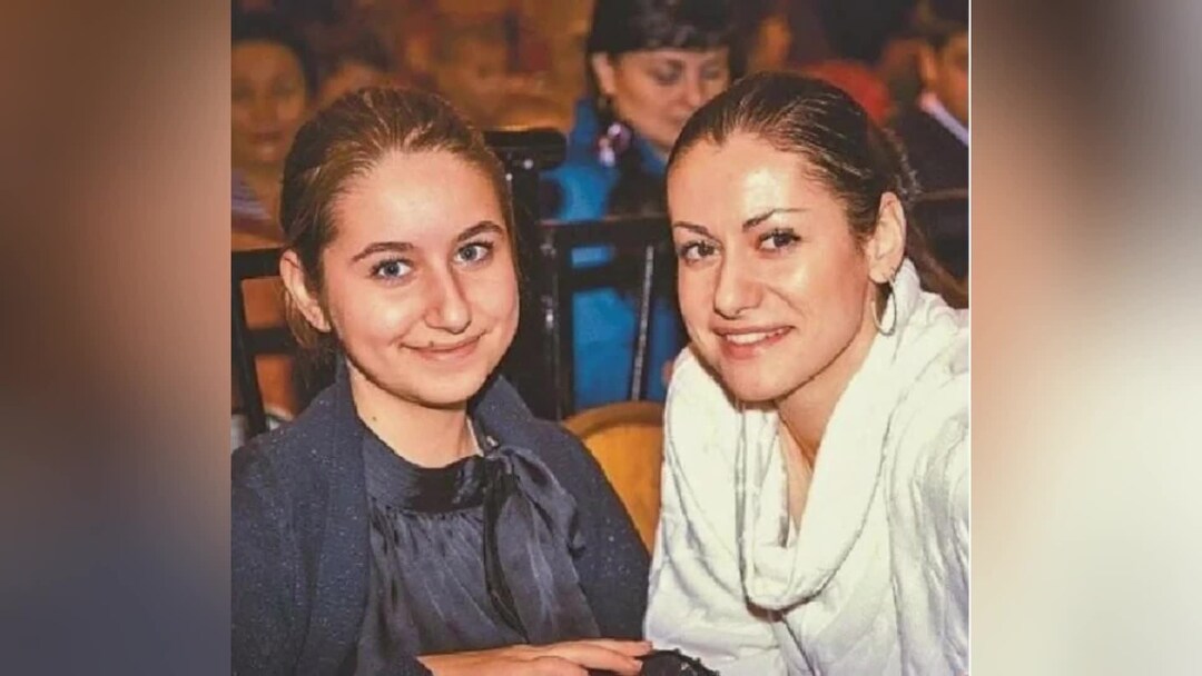 Дочь анны ковальчук злата фото Роскошная жизнь, дорогие авто и несколько элитных коней: Как сейчас живет дочь А