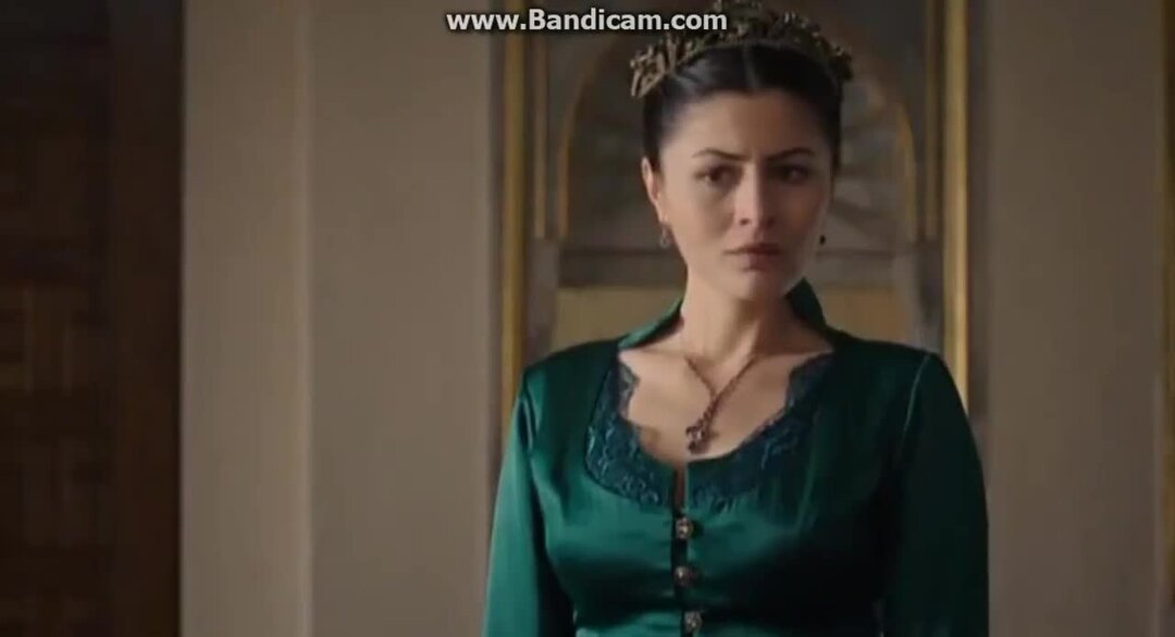 великолепный век шах хубан. шах султан. лютфи паша ударил шах султан. шах султан и мерджан. лютфи паша великолепный век.