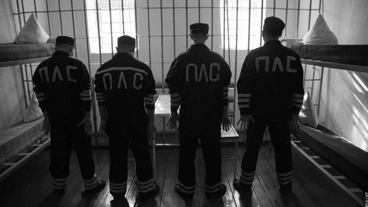 Prison black. Тюрьма в Свердловской области черный Беркут. ИК-56 черный Беркут. Чёрный Беркут тюрьма в Казахстане. Ивдель тюрьма особого режима.