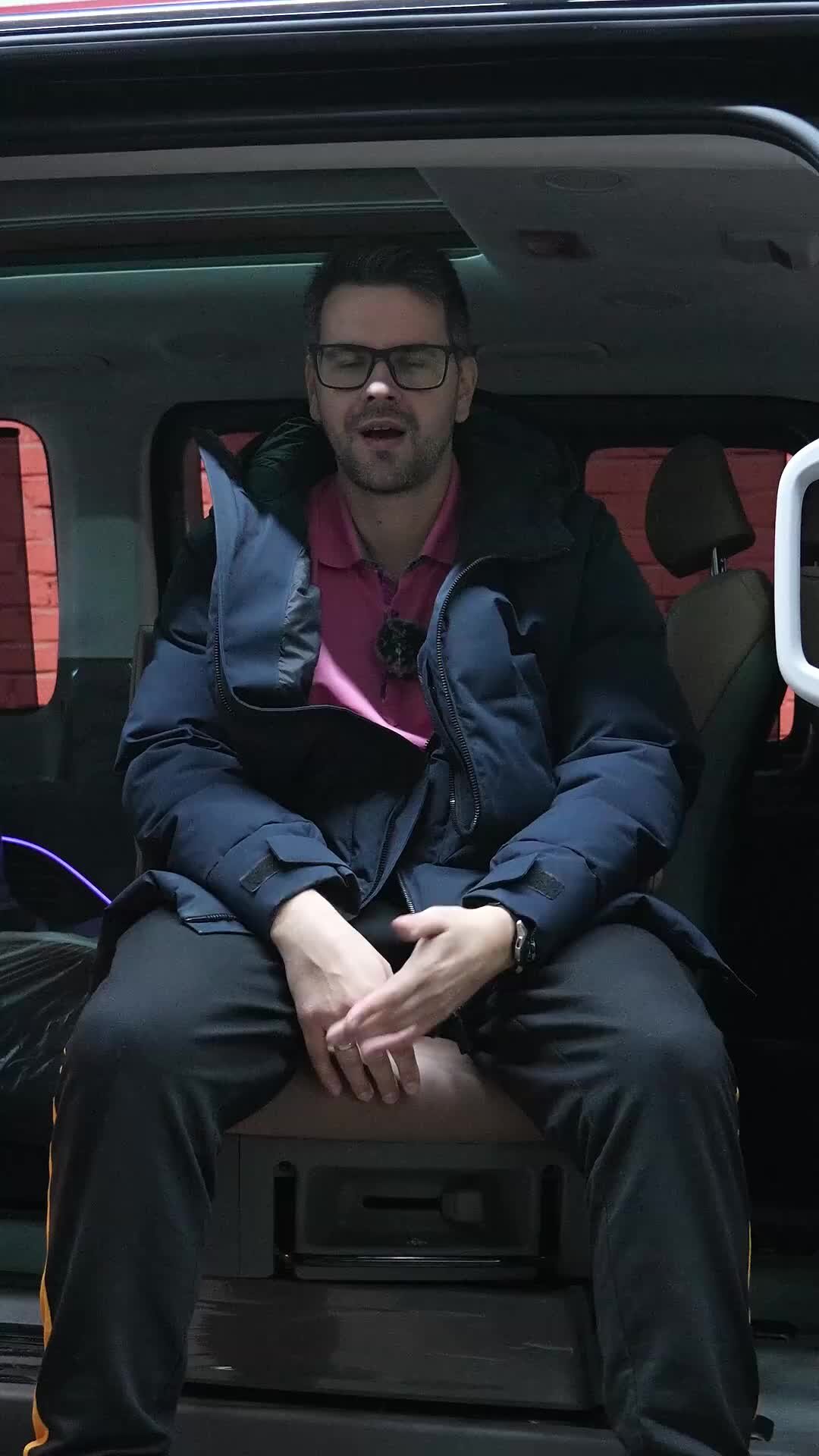 Ауди а 5 кнопка автохолд. Пусковое устройство autogsm ростов на дону. Кнопка стояночного тормоза фольксваген тигуан. Auto function. Jump starter tm19-4pt-v5.