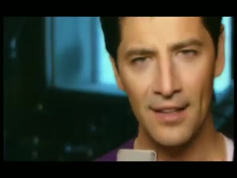 Сакис рувас река на звонок. Сакис рувас сейчас. Сакис рувас. Сакис рувас. Сакис рувас с женой.