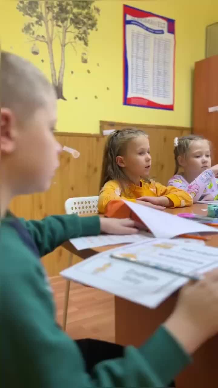 чернышевского 92а саратов школа английского языка. школа английского языка интерьер. интерьер английской школы. школа английского языка салехард. языковая школа для детей.