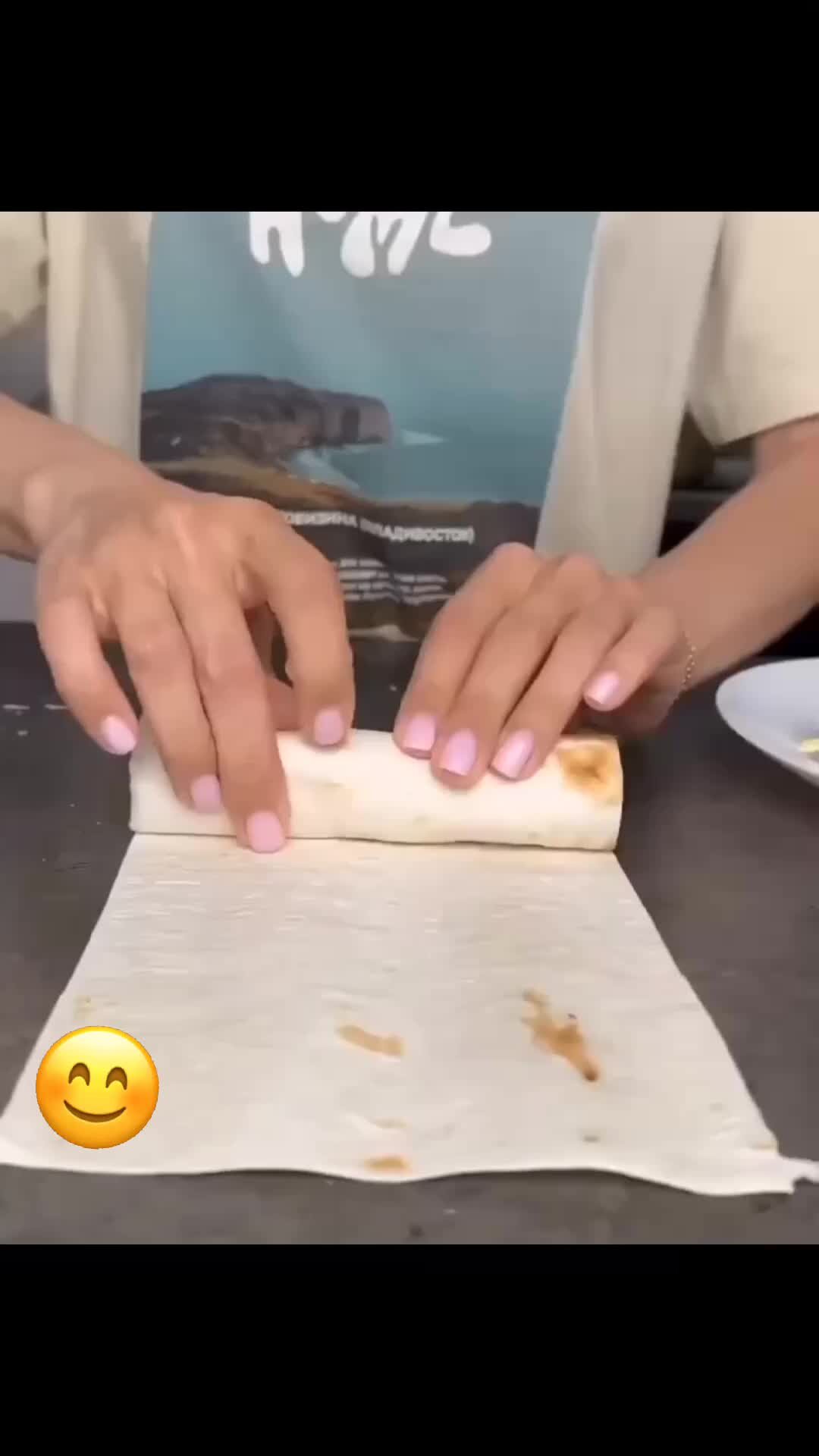 Фигурные булочки. Формы пирожков из дрожжевого теста. Сосиски в тесте из слоеного теста. Красивые булочки из теста. Приготовить что нибудь из теста.