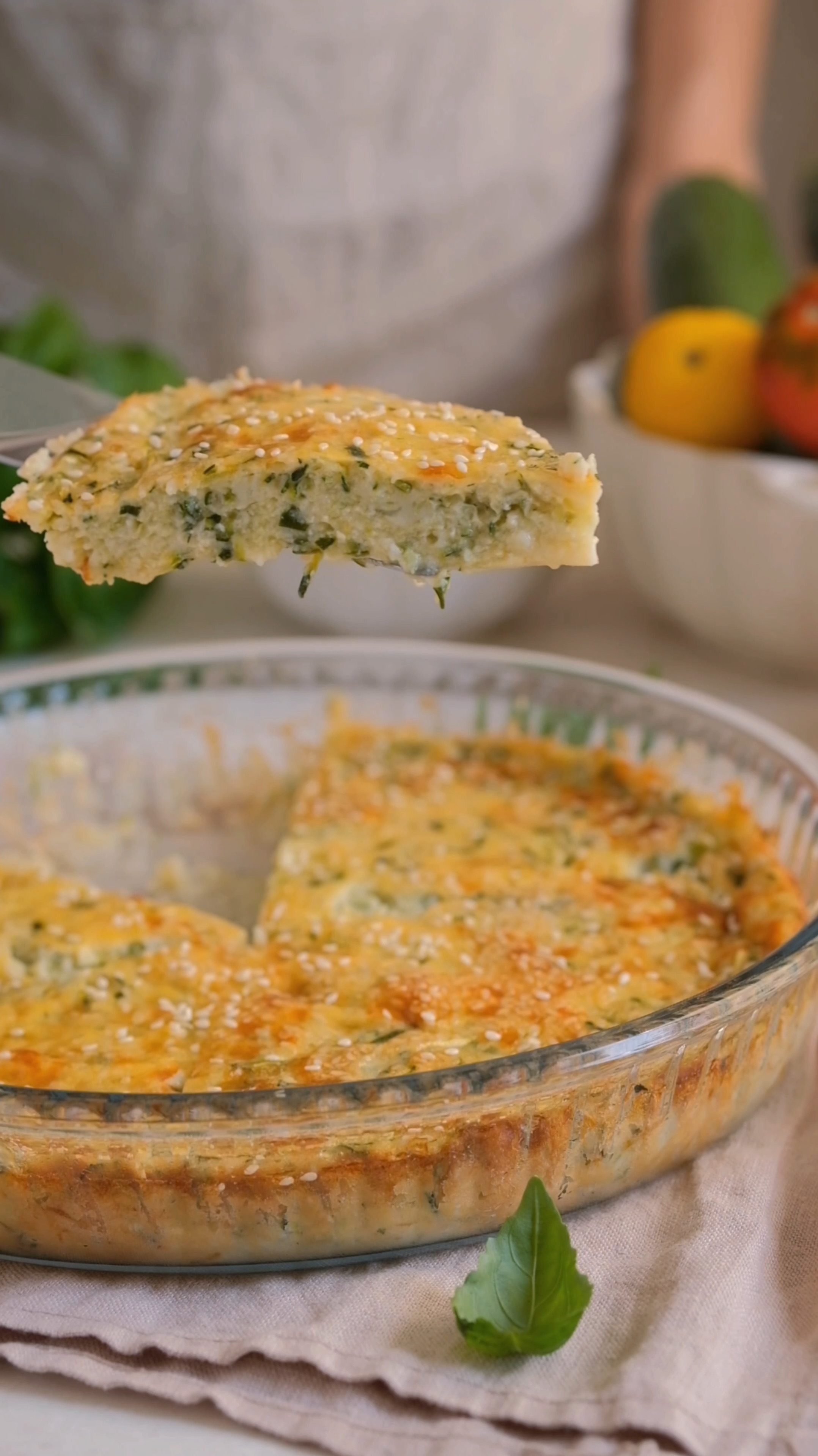 Сырная запеканка. Драчена. Рецепт сырной запеканки. Сырно картофельная запеканка. Гратен из цукини.