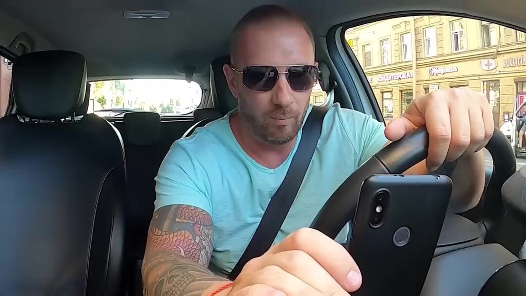 таксист и пассажир