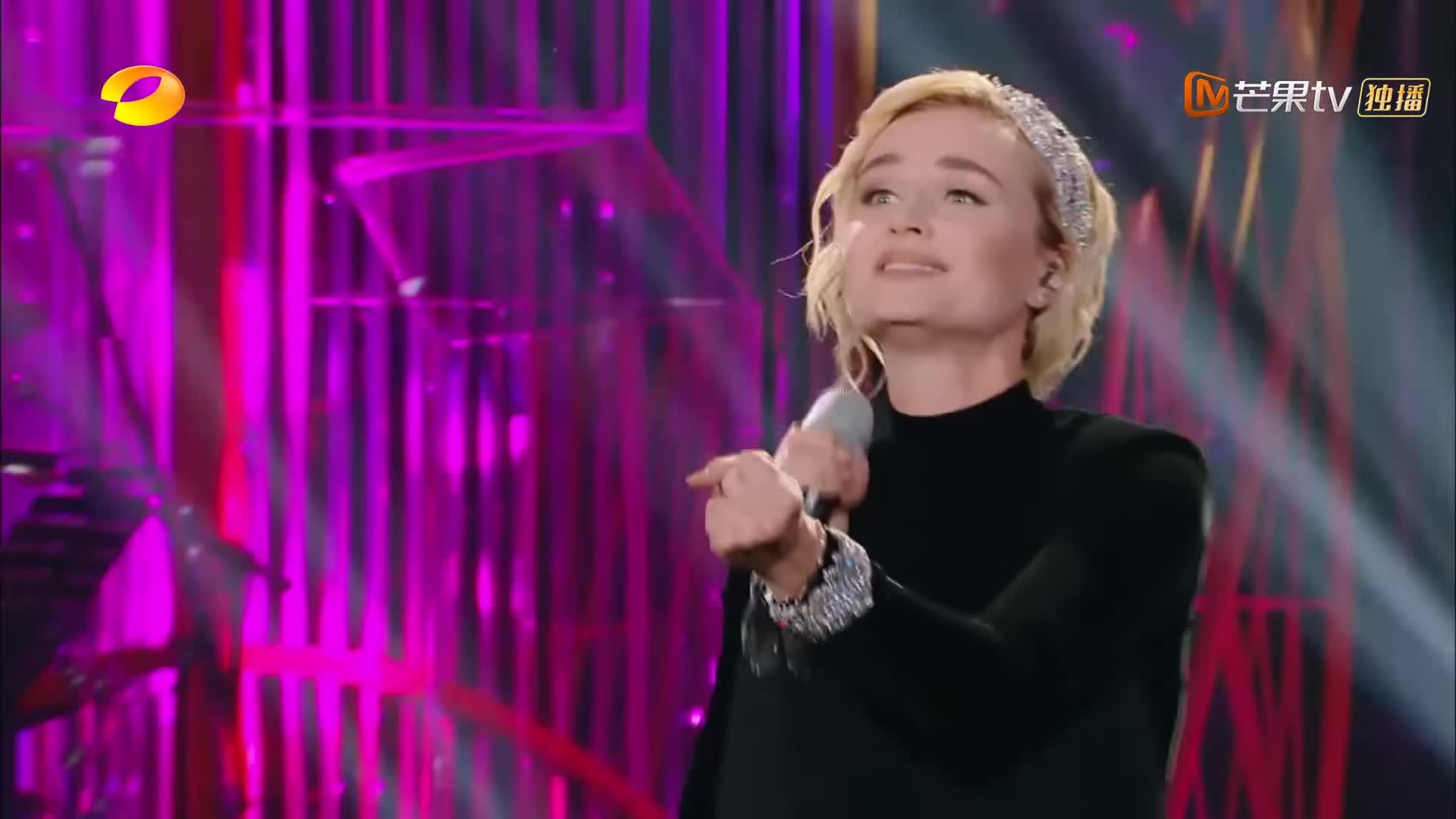 текст песни солнце мое взгляни на меня. достопримечательности станицы выселки краснодарского края. слова кукушка полина гагарина текст. здание администрации выселки. село гладкие выселки.