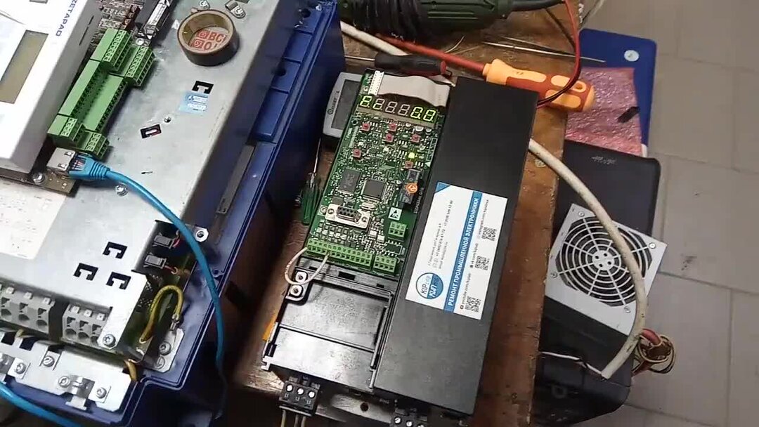 Преобразователь 132f0030 danfoss. Частотник данфосс ошибка al13. Коды ошибок danfoss. Таблица параметров частотных преобразователей данфосс. Danfoss vlt micro drive fс 51 (0,37) квт 132f0017.