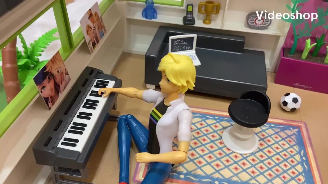 кукла miraculous 26 см супер кот. кукла "леди баг" маринетт (26 см). куклы маринетт и эдриан. йо йо коммуникатор леди баг. фигурка леди баг 13 см 39721 bandai miraculous.