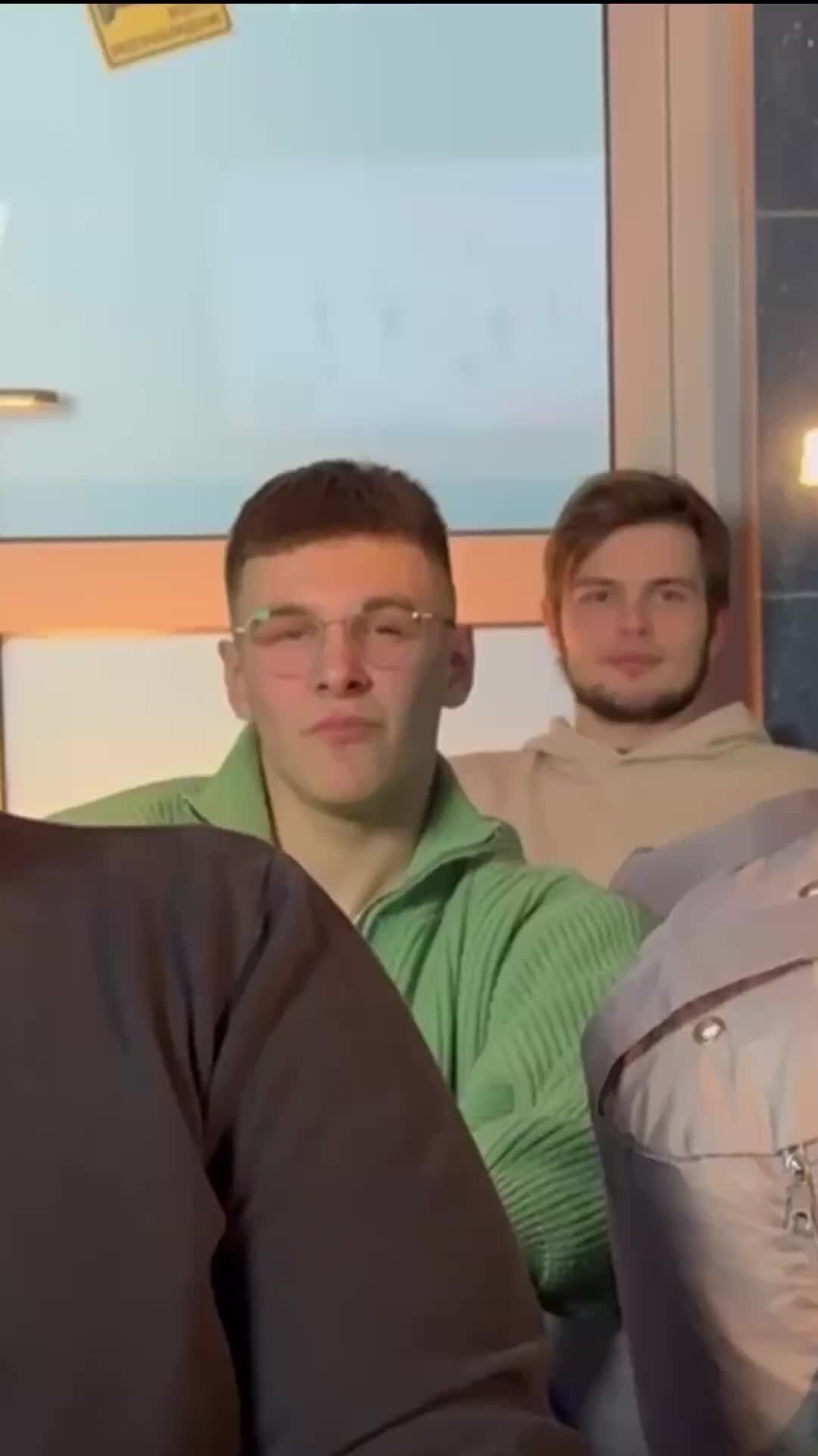 Что обозначает имя макс. Что обозначает имя максим. Тайна имени максим. Имя максим происхождение и значение для мальчика. Проект тайна именимакстм.