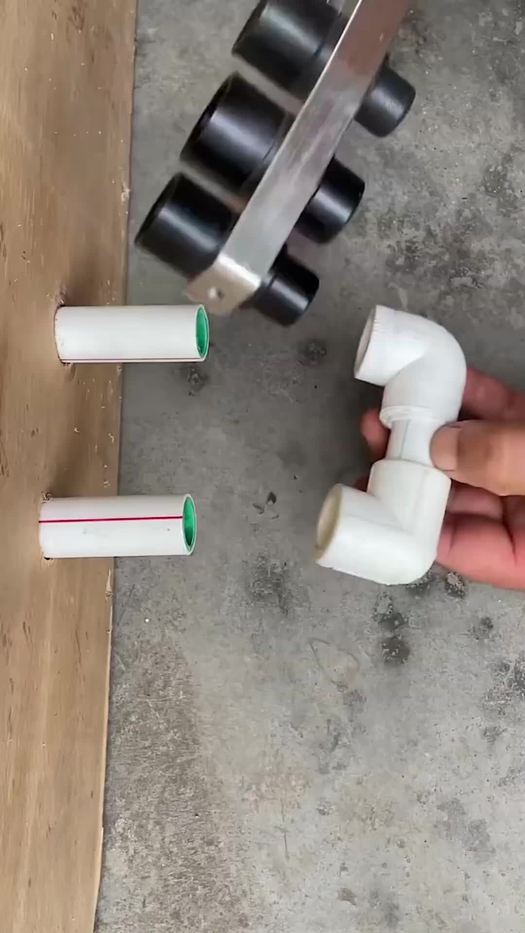 инструмент для пластиковых труб. инструмент для пластиковых труб. инструмент для высверливания полипропиленовых фитингов. труборез для пнд труб 110-160. инструмент для пластиковых труб.