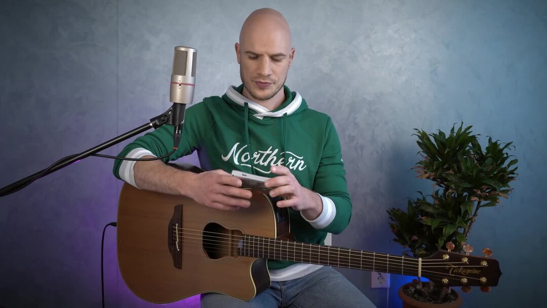 Как научиться играть на гитаре. Курсы гитары. Уроки игры на гитаре. Курсы для новичков игры на гитаре. Как научиться играть на гитаре.