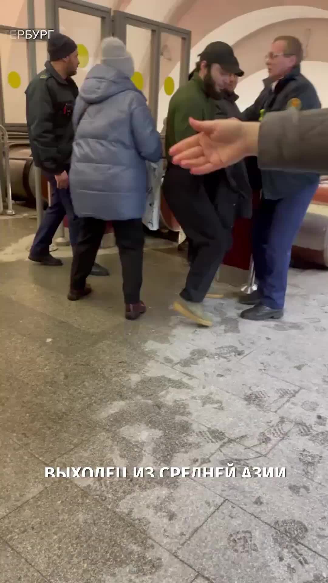 Казанский вокзал москва станция метро. Курская восточный метро. Курская казанский вокзал метро. Карта павелецкий вокзал казанский вокзал метро. Курская восточный метро.