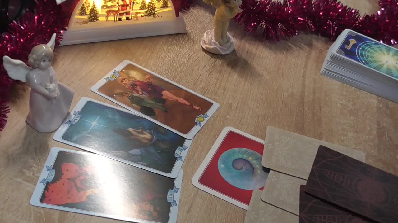 Афоризмы про ночь. Я ждала годы что моя жизнь изменится но сейчас я знаю это она ждала,. Стать лучше цитаты. Секреты успеха великих людей цитаты в картинках. Цитаты есть люди которые нас меняют.