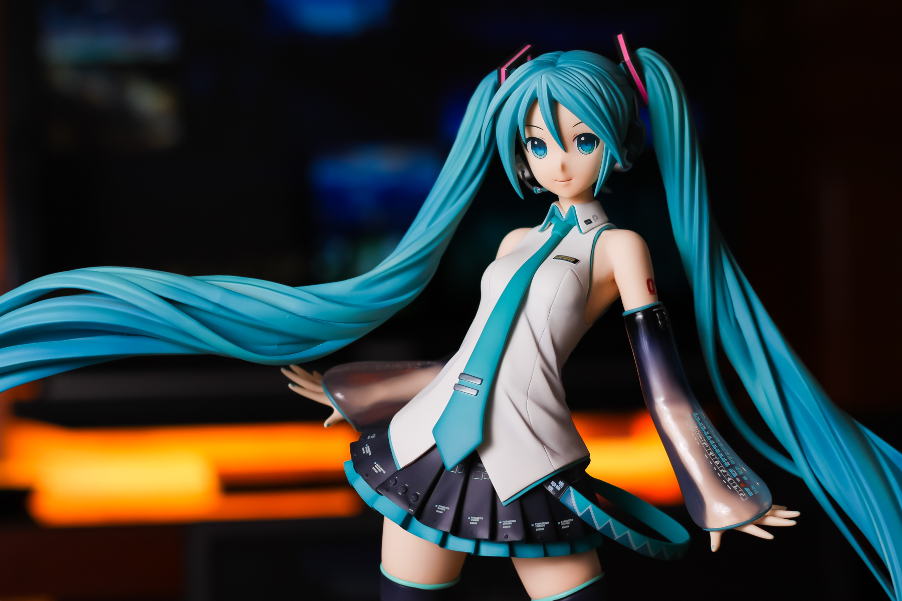 Hatsune miku песни. Хатсуне Мику. Мику Хацунэ v2. Хатсуне Мику v3. Хатсуне Мику Маскот.