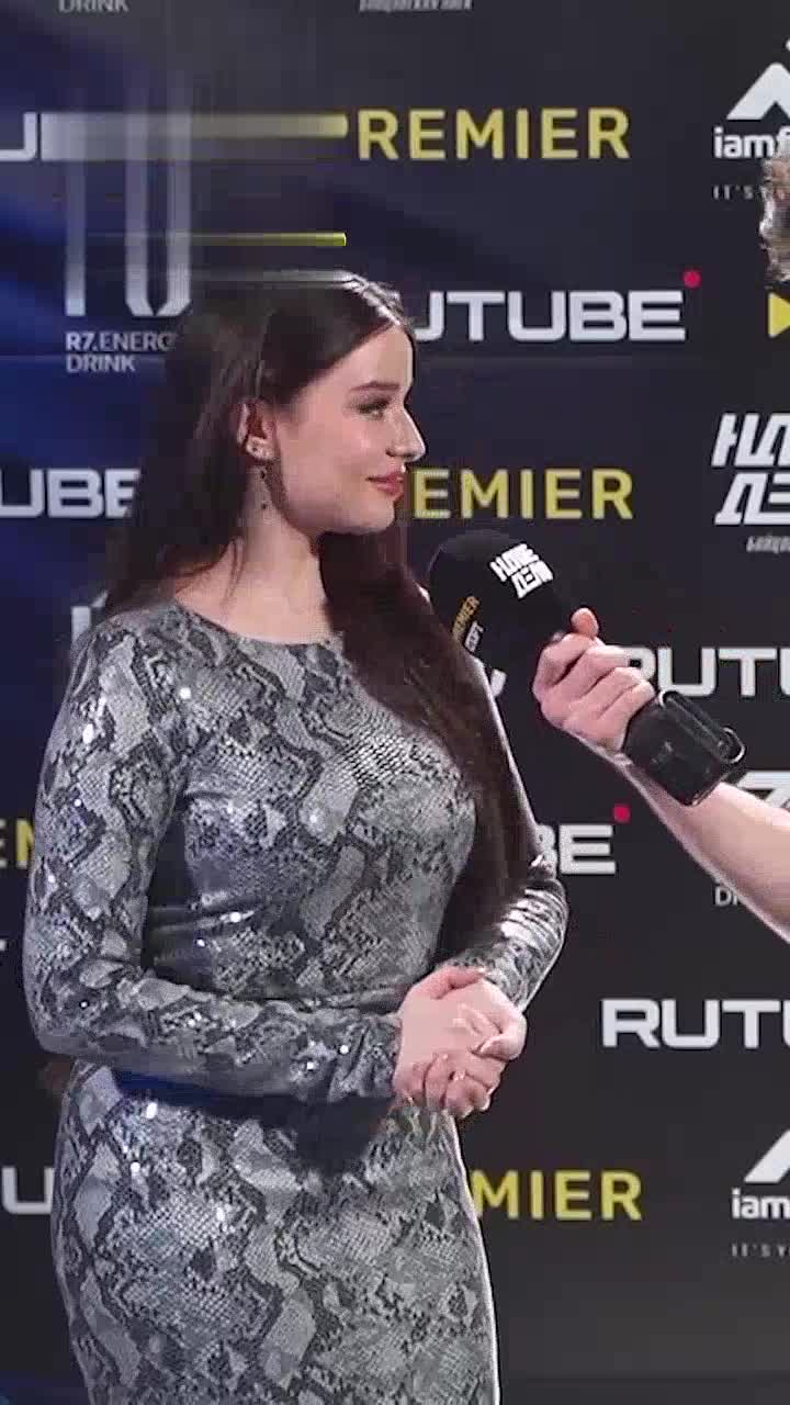 Ведущий мма александр загорский. Лиото мачида маурисио руа. Анастасия янькова боец. Натаниэль вуд боец. Сульянов анатолий хардкор файт.