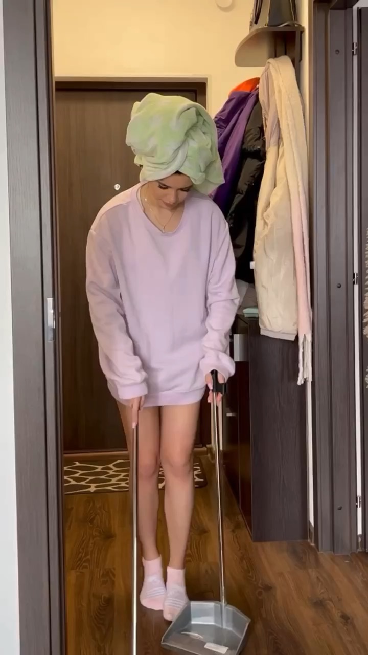 Текст песни братик не надо. Песня братик я нищий. Archi братик (single). Текст песни братик bittuev. Я ненавижу в людях ложь стихотворение текст.