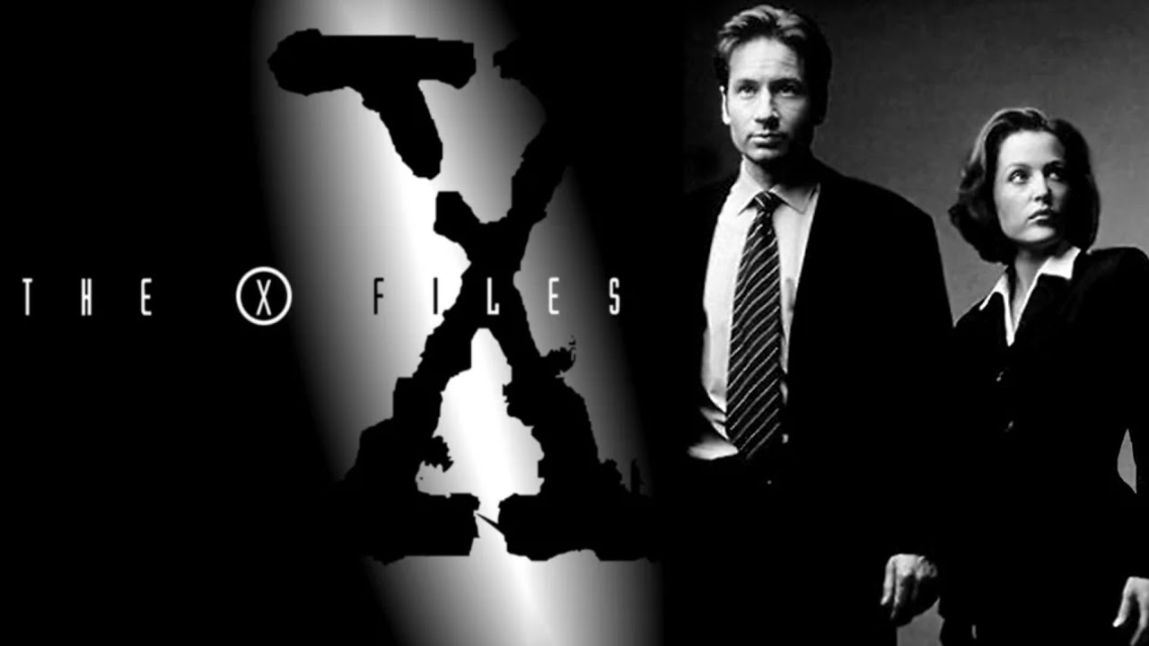 Секретные материалы качество. Секретные материалы плакат Малдера. Постер the x-files. Постер из сериала секретные материалы. Плакат из сериала секретные материалы.