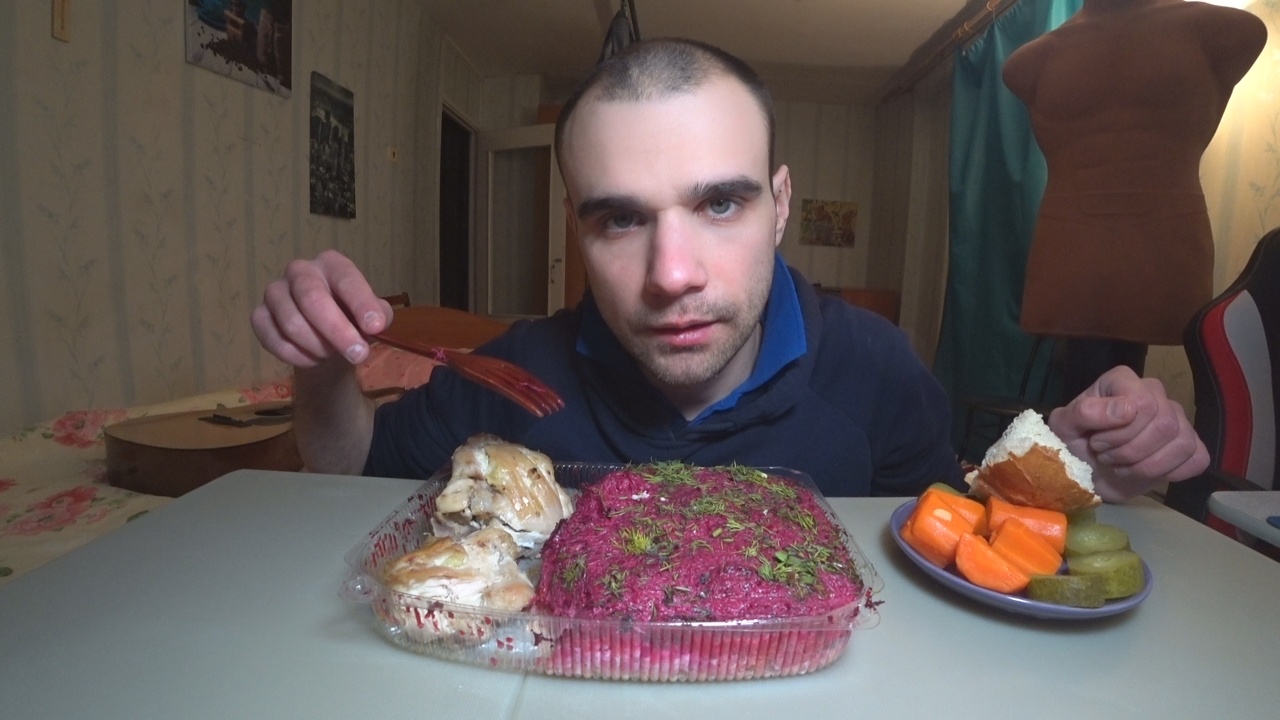 Eat перевод